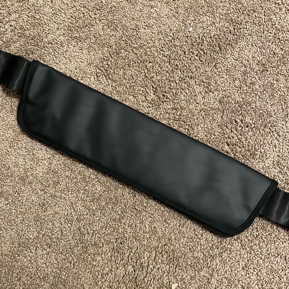 Hip thrust belt